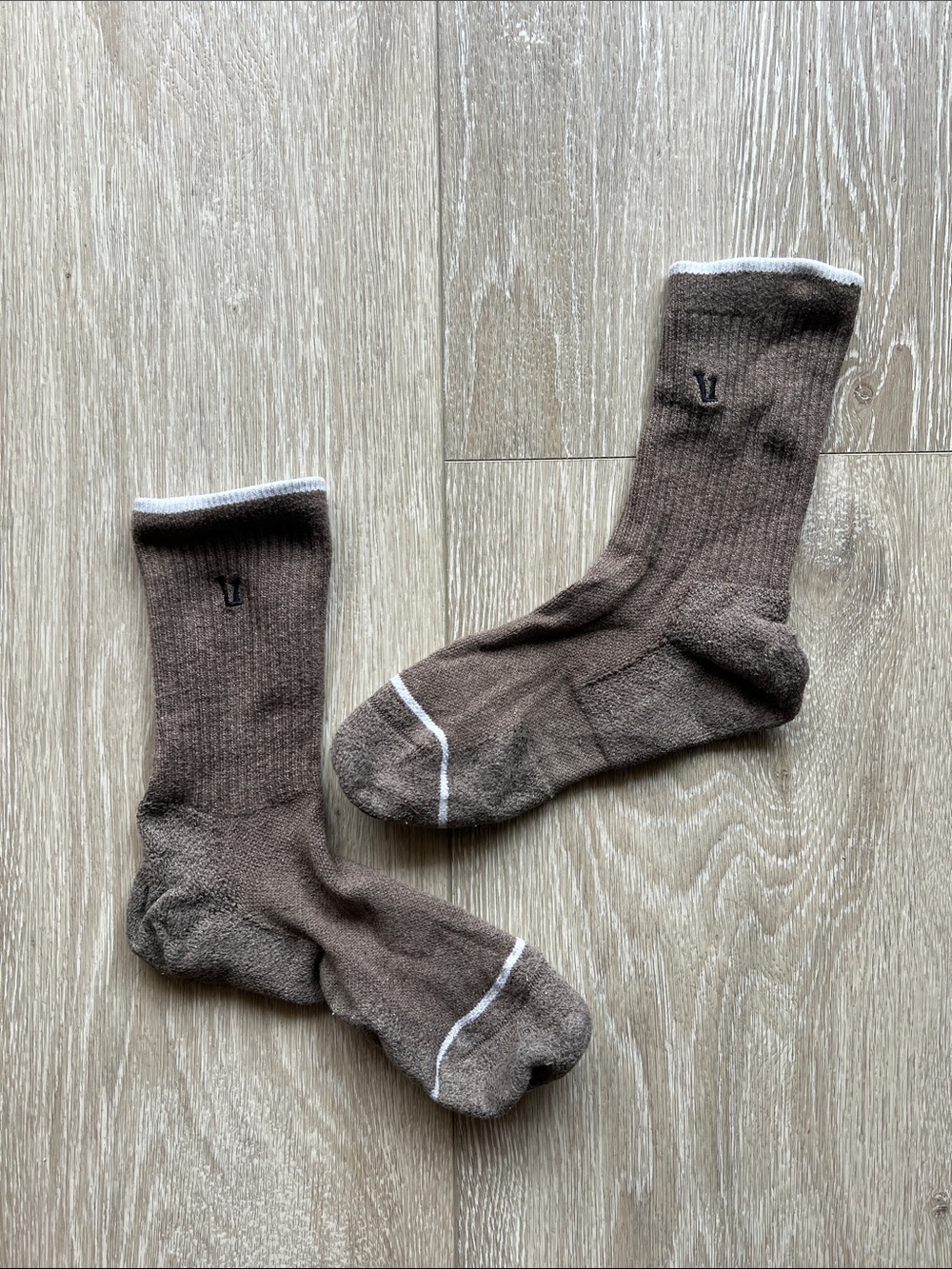 Vuori gym socks